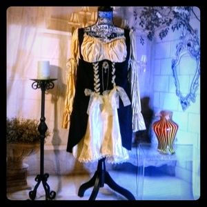 COPY - Midieval Leg Avenue Sexy Pirate Costume  XL
